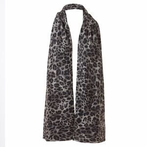 Kinross Cashmere Leopard Print Wrap